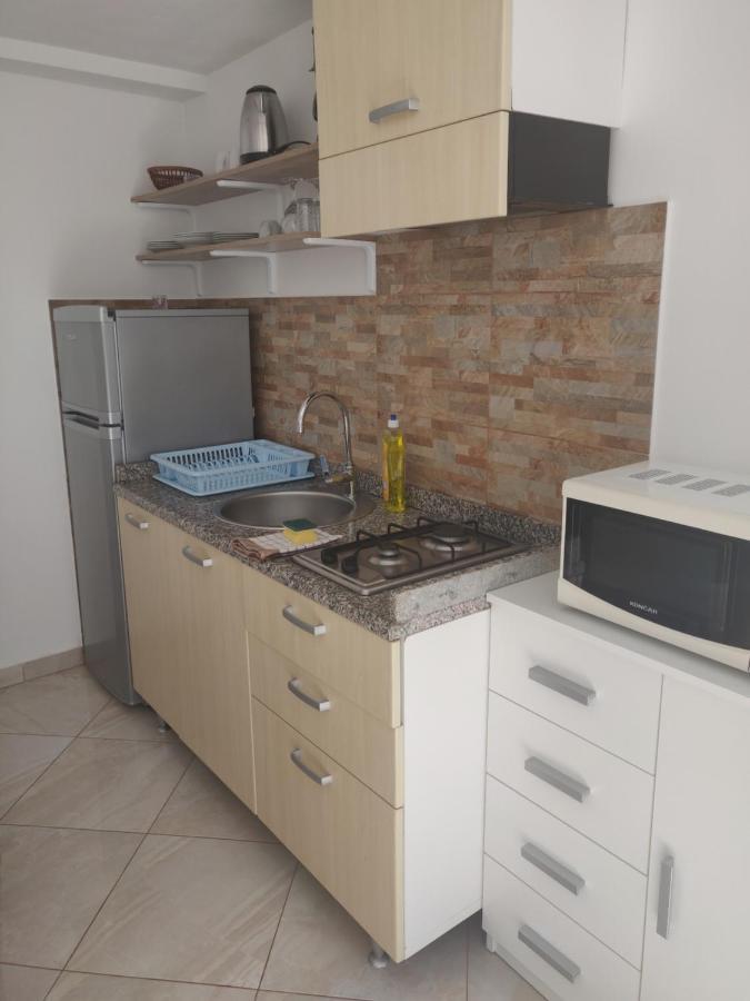Letizia Apartamento Banjole Exterior foto